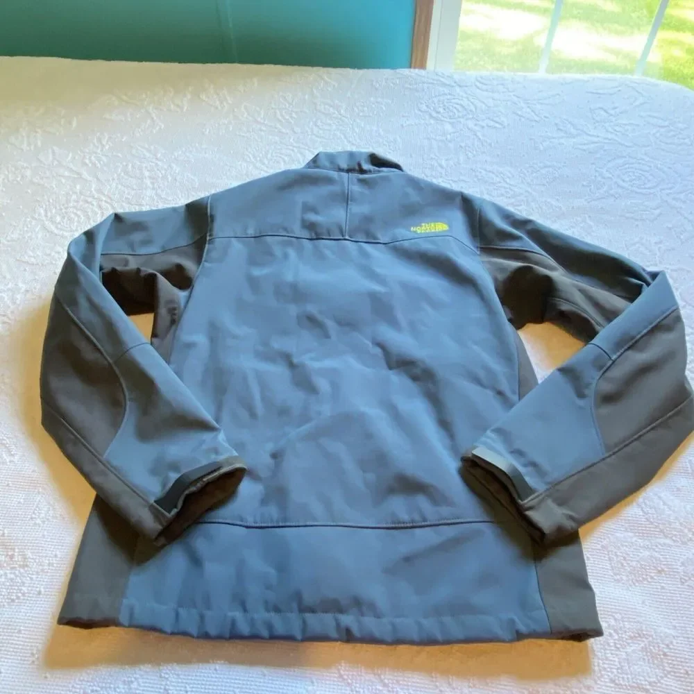 North Face Coat Jacket Men's‎ Sz S Thick Fuzzy Lining Gray And Blue Nice J